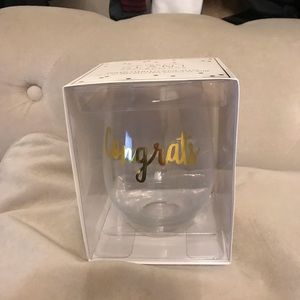 Slant collection wine glass